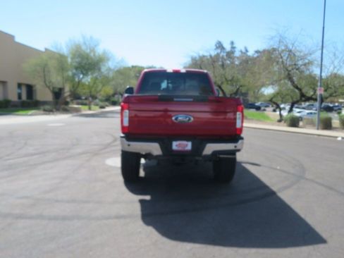 Used 2017 Ford F250 Lariat w/ Lariat Value Package image 12