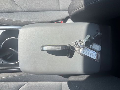 Used 2025 Kia K4 LXS image 21