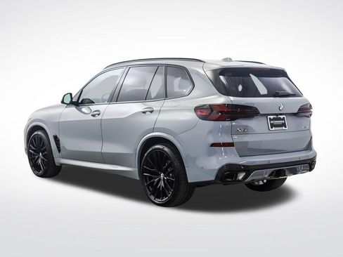 Used 2026 BMW X5 xDrive40i w/ Executive Package AWD/4WD image 3