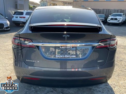 Used 2017 Tesla Model X 100D image 4