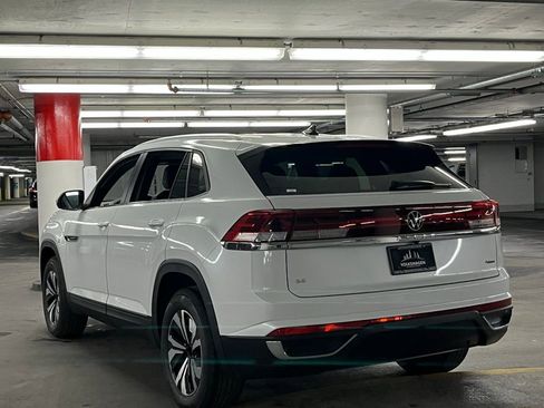 New 2026 Volkswagen Atlas Cross Sport SE image 5