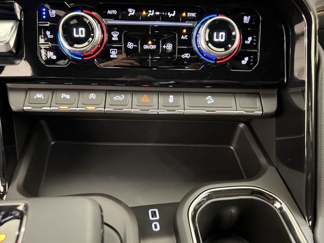 New 2026 GMC Sierra 1500 AT4 w/ AT4 Premium Package AWD/4WD image 17