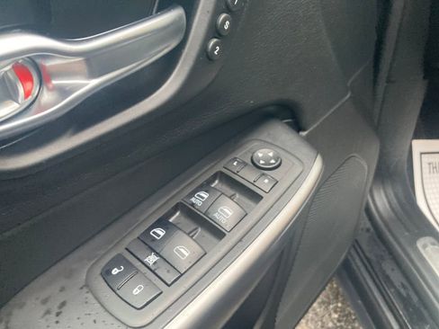 Used 2021 Jeep Cherokee Limited w/ Trailer Tow Group image 14