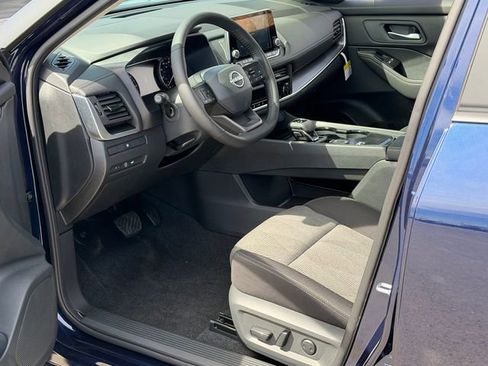 New 2026 Nissan Rogue SV w/ Cold Weather Package FWD image 11