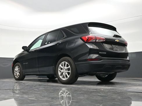 Used 2024 Chevrolet Equinox LS FWD image 22