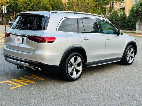 Used 2021 Mercedes-Benz GLS 450 4MATIC image 9