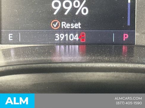 Used 2022 Chevrolet Colorado Z71 AWD/4WD image 29