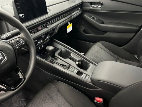 New 2026 Honda Accord SE image 11