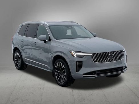 Certified 2026 Volvo XC90 B6 Plus w/ Protection Package Premier image 8