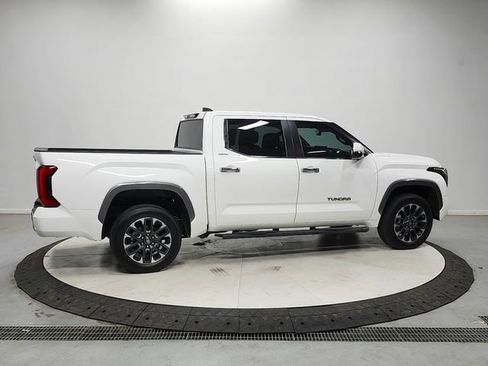 Used 2025 Toyota Tundra Limited AWD/4WD image 8