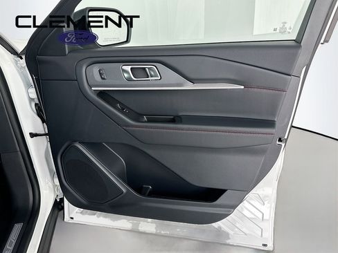 New 2026 Ford Explorer ST-Line image 33