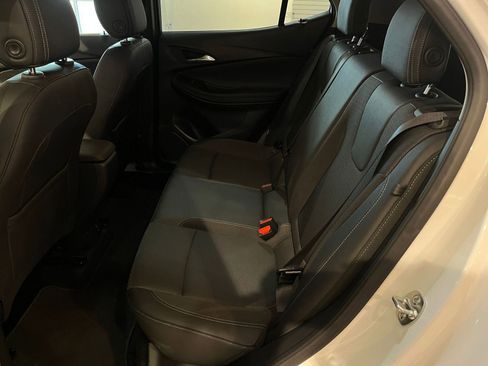 Used 2025 Buick Encore GX Preferred image 25