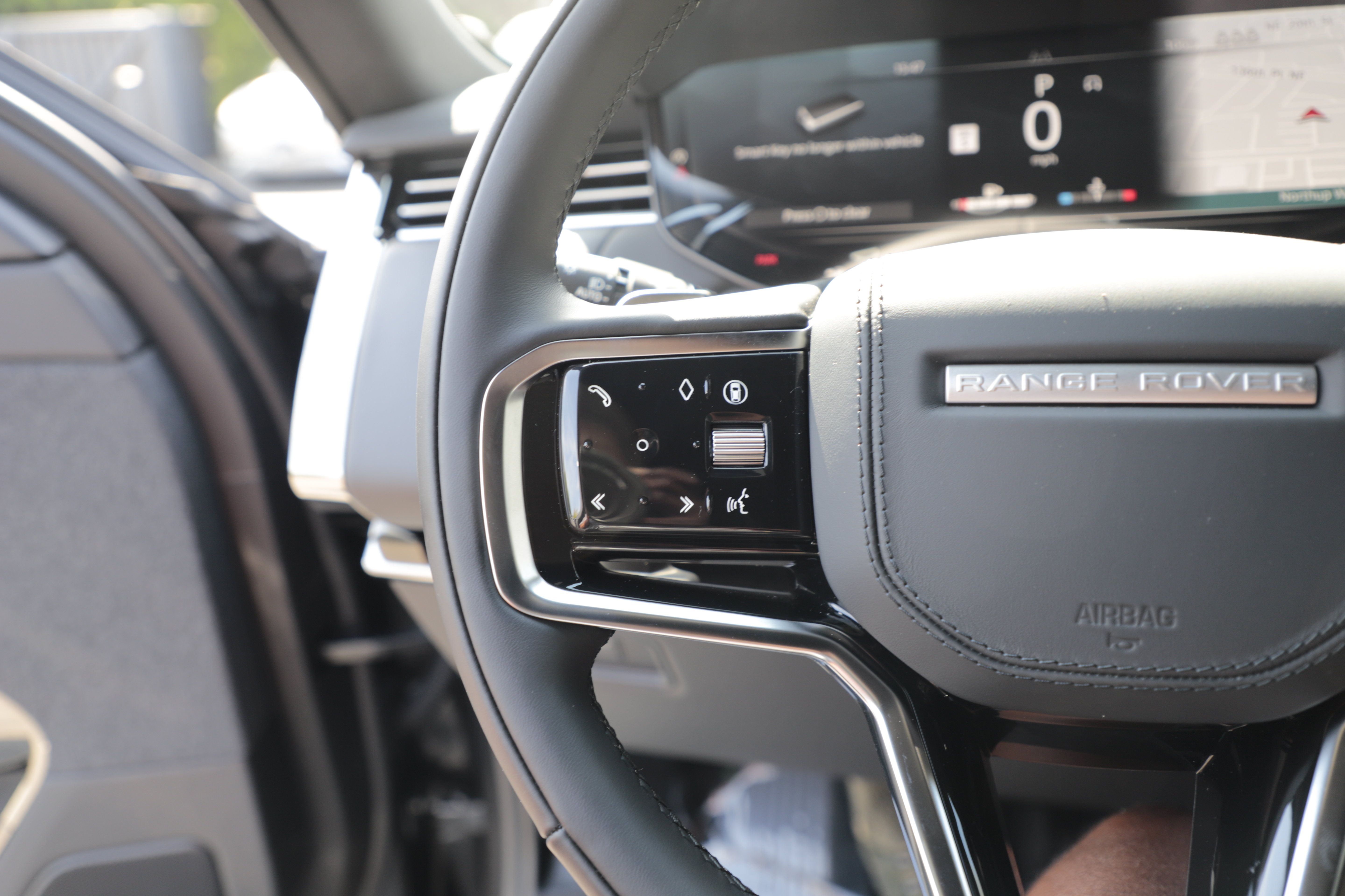 New 2026 Land Rover Range Rover Sport SE AWD/4WD image 23