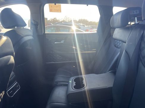 Used 2022 Hyundai Santa Fe SEL Premium image 9