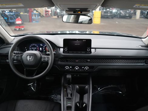 Used 2024 Honda Accord LX image 11