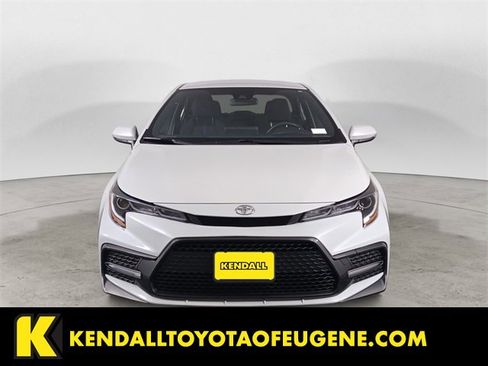Used 2022 Toyota Corolla SE image 8