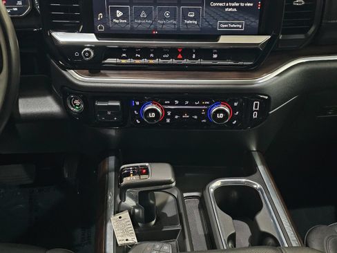Used 2025 GMC Sierra 1500 SLT w/ SLT Premium Package AWD/4WD image 34
