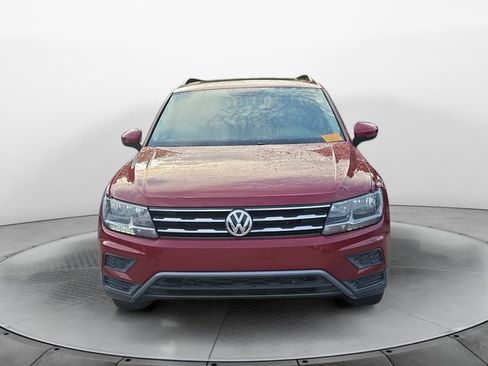 Used 2019 Volkswagen Tiguan SE w/ Panoramic Sunroof Package FWD image 6