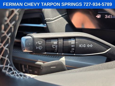 New 2025 Chevrolet Traverse LT w/ LPO, Illumination Package image 33