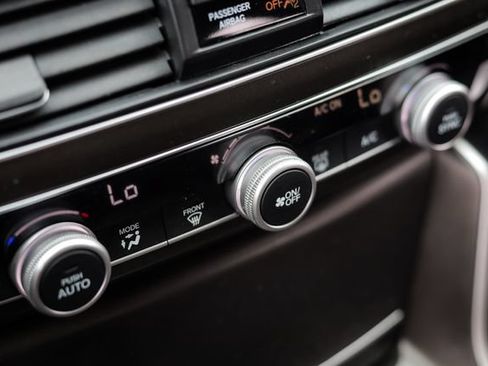 Used 2019 Honda Accord LX image 35