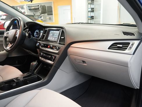 Used 2018 Hyundai Sonata SEL FWD image 35