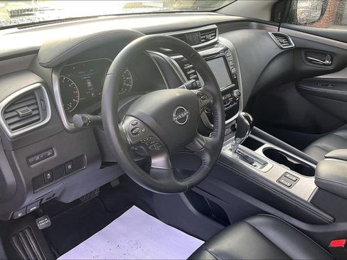 Used 2024 Nissan Murano SV w/ SV Midnight Edition Package image 13