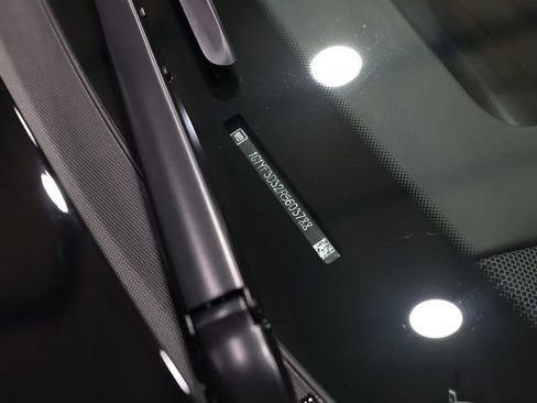 Used 2024 Chevrolet Corvette Z06 w/ Stealth Interior Trim Package image 17