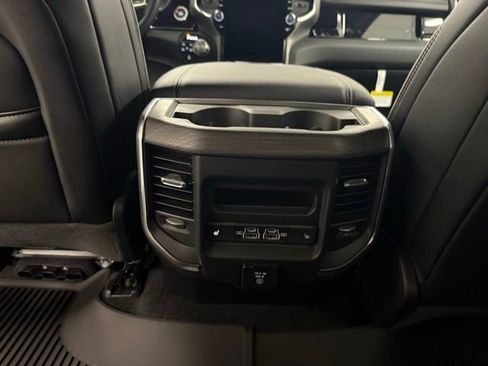 New 2026 RAM 1500 Laramie AWD/4WD image 17