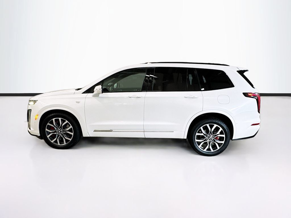 Used 2025 Cadillac XT6 Sport w/ Technology Package AWD/4WD image 8