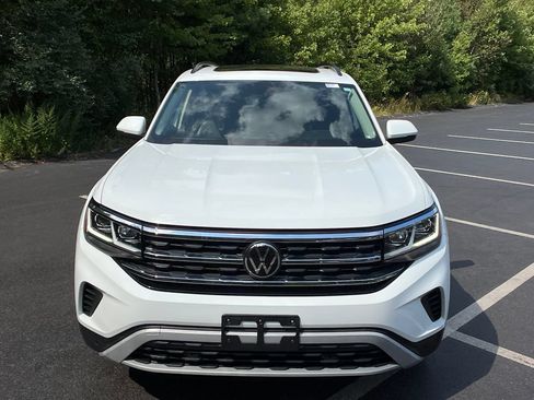 Used 2023 Volkswagen Atlas SE w/ Panoramic Sunroof Package AWD/4WD image 8