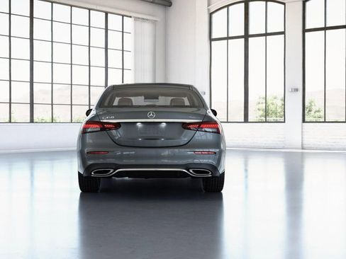 Used 2022 Mercedes-Benz E 350 4MATIC Sedan image 26