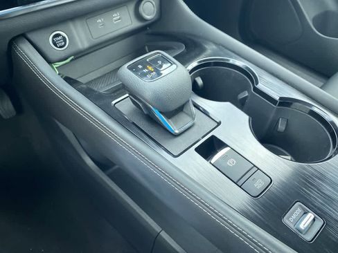 Used 2022 Nissan Rogue SL w/ SL Premium Package image 20