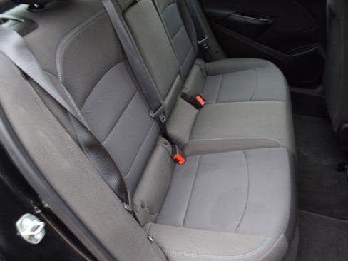 Used 2019 Chevrolet Cruze LT image 23