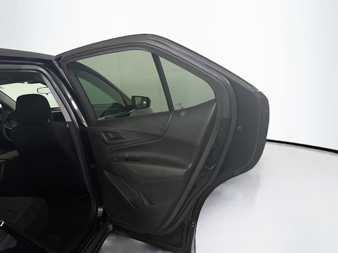 Used 2023 Chevrolet Equinox LT FWD image 29