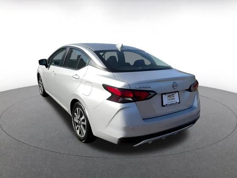 Used 2025 Nissan Versa SV image 11