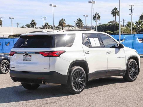 Used 2023 Chevrolet Traverse RS w/ LPO, Cargo Package image 9