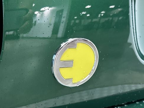 Certified 2024 MINI Cooper SE image 25