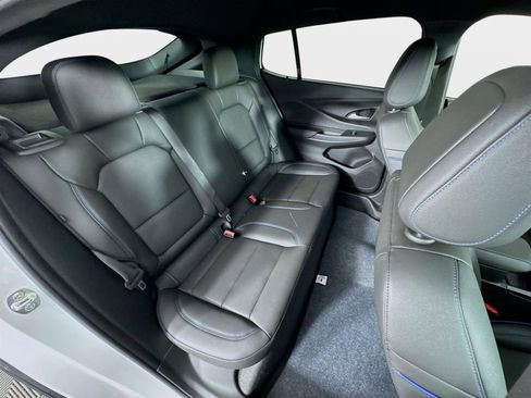 New 2026 Buick Envista Sport Touring image 25