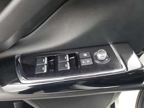 Used 2023 MAZDA CX-9 Touring Plus AWD/4WD image 24