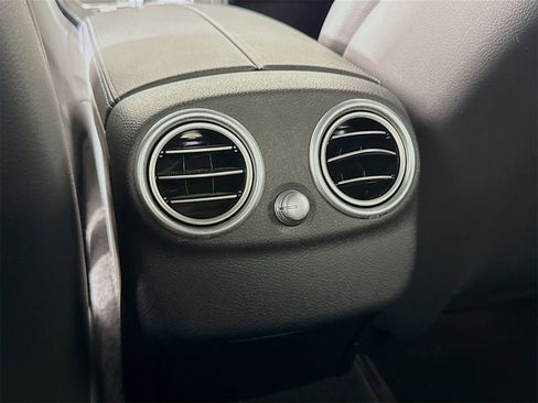 Used 2023 Mercedes-Benz C 300 Cabriolet image 26