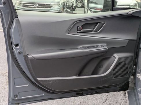 Used 2024 Toyota Prius LE image 2