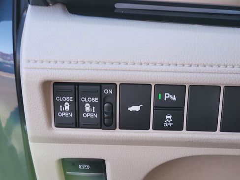 New 2026 Honda Odyssey Touring image 22