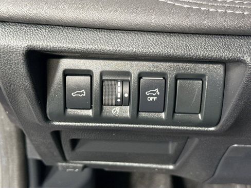 Used 2020 Subaru Outback Touring XT AWD/4WD image 16
