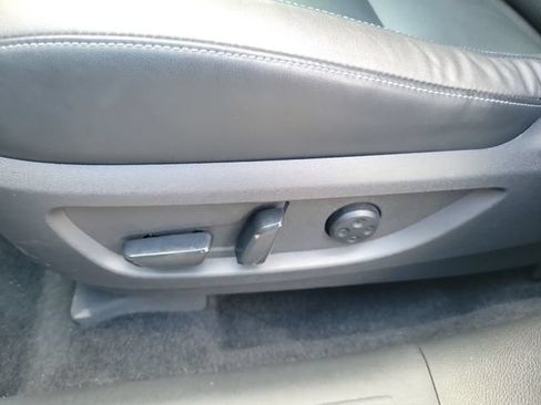 Used 2022 INFINITI QX50 Luxe w/ Appearance Package FWD image 18