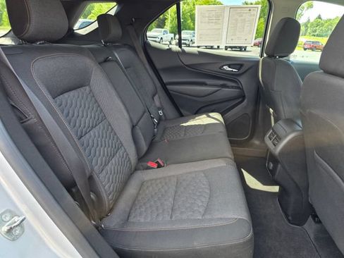 Used 2018 Chevrolet Equinox LT AWD/4WD image 21