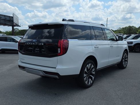 New 2026 Ford Expedition Platinum AWD/4WD image 7