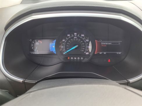 Used 2017 Ford Edge Titanium image 29