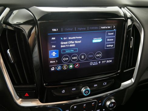 Certified 2023 Chevrolet Traverse LT w/ Midnight/Sport Edition AWD/4WD image 22