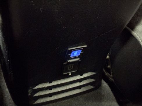 Used 2021 Toyota Tacoma SR5 image 28