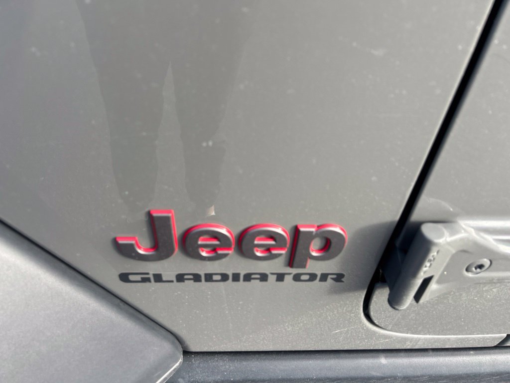 Used 2020 Jeep Gladiator Rubicon AWD/4WD image 14